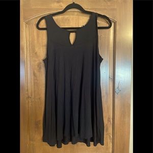 Cable & Gauge Black Tunic